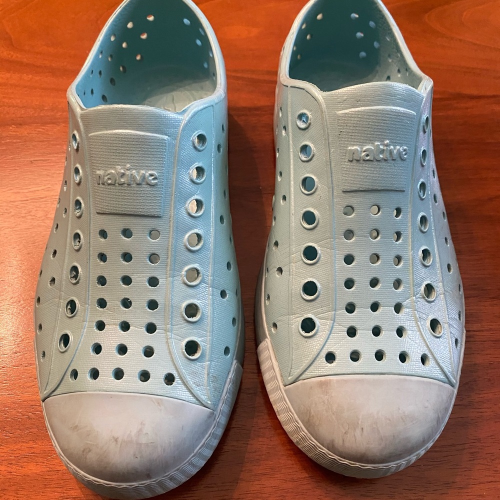 Native Jefferson Metallic C 13